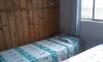 Imagem 4: Apartamento com pátio e garagem, 3 dormitórios, 2 banheiros