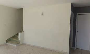 Imagem 2: Sobrado para aluguel possui 90 metros quadrados com 2 quartos