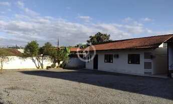 Imagem: Casa à venda em Guaramirim/SC