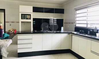 Imagem 7: Sobrado com 538 metros com 3 dormitórios sendo 1 suíte e 10 vagas de garagem