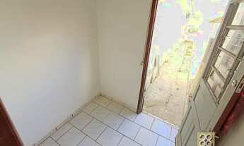 Imagem 4: Casa de Alvenaria - R Nunes Machado, 1290 - Reboucas - Curitiba - PR