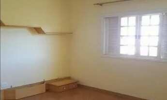 Imagem 15: Maravilhosa casa isolada no Condomínio Parque Paulistano, amplo terreno com jardim na fren