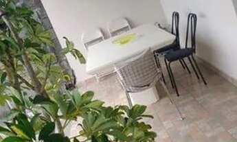 Imagem 2: EXCELENTE EDÍCULA DE LOTE INTEIRO COM PONTO COMERCIAL, ESPAÇO P/ PISCINA E CONSTRUÇÃO com