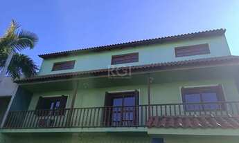 Imagem: Sobrado com 3 Quartos e 5 banheiros próximo