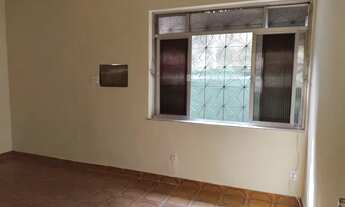 Imagem 3: Casa para aluguel possui 89 metros quadrados com 3 quartos em Oswaldo Cruz - Rio de Janeir