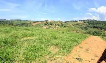 Imagem 3: Terreno para venda possui 600 metros quadrados em Recanto das Águas - Igaratá - SP