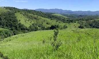 Imagem 4: Vendo terreno com vista para natureza