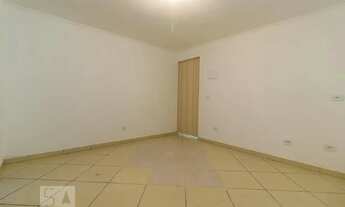 Imagem 3: Casa para Aluguel - Vila Galvão, 1 Quarto, 56 m2