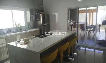 Imagem 5: Casa no bairro Jardim Inconfidência com três suítes e varanda gourmet