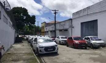 Imagem 3: Galpao grande com área de descarga