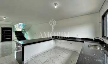 Imagem 3: VENHA CONHECER ESTA LINDA CASA COM VISTA PRIVILEGIADA PARA A NATUREZA!