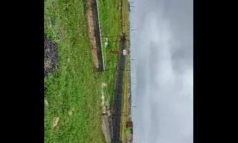 Imagem 2: Terreno localizado na rua principal de esquina com a transversal