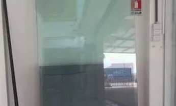 Imagem: Três vidros