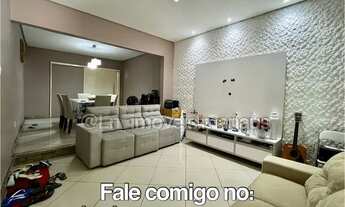 Imagem 2: Casa com 3 Quartos + Edícula eChurrasqueira no Parque Dez - FINANCIA!