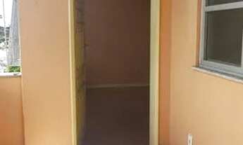 Imagem 3: ALUGO APARTAMENTO COM 4/4 EM ICOARACI