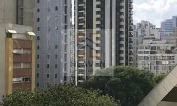 Imagem 2: Apartamento ensolarado no Jardim Paulista com 96m² ao lado do metrô!!!
