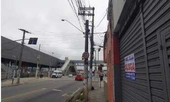 Imagem: Salão pra locação em frente a estação