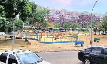 Imagem 3: SQS 215 - APTO 3 QUARTOS - VAZADO - FRENTE ÁREA VERDE