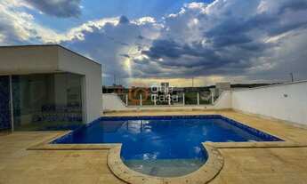 Imagem 7: Casa de condomínio para aluguel e venda tem 363 metros quadrados com 4 quartos