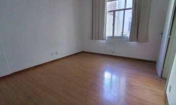 Imagem 6: Metrô Estação Saens Pena