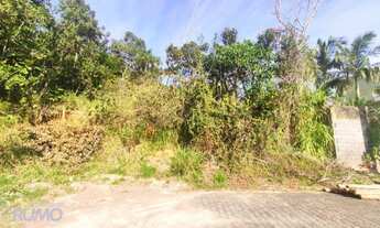 Imagem: Terreno com 21,14 metros de frente