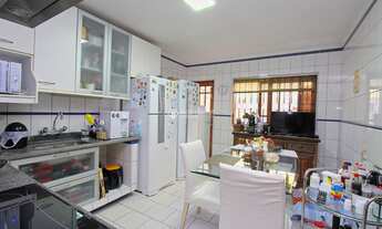 Imagem 4: PORTO ALEGRE - Casa Padrão - Ipanema