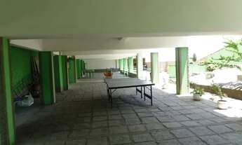 Imagem 3: Arsenal Imóveis Aluga-Apartamento com 2 quartos em Mutondo com garagem.