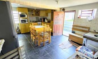 Imagem 7: Casa para venda possui 120 metros quadrados com 5 quartos em Centro - Canguçu - RS