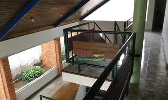 Imagem 4: Casa com 4 dormitórios à venda por R$ 795.000,00 - Vila São João - Caçapava/SP