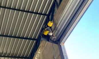 Imagem 4: Vendo galpões novos recém construídos em Bonfinópolis em frente a GO 010