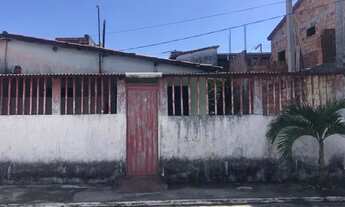 Imagem: Casa na ilha de Itaparica