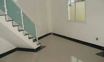 Imagem 4: Sobrado com terreno de trezentos e vinte cinco metros quadrados