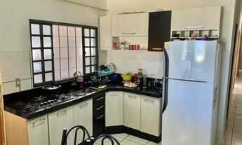 Imagem 4: Casa para aluguel tem 70 metros quadrados com 3 quartos em Colúmbia - Londrina - PR