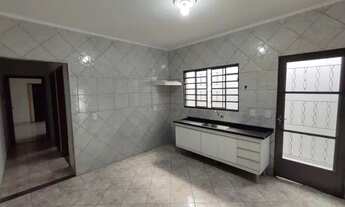 Imagem 2: CASA A VENDA NA RIBEIRA!! PX: Rua Léllis Piedade