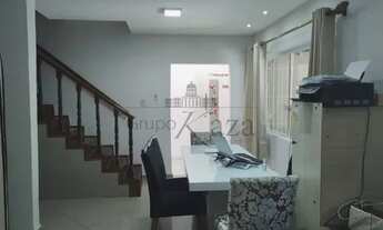 Imagem: Casa Sobrado em São José dos Campos