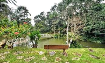 Imagem 3: Vendo linda Chacara com 21mil m², 3 quartos 1 suíte, piscina, lago, hidromassagem etc