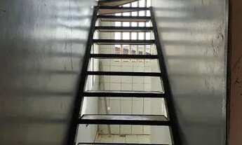 Imagem 2: Alugo casa com cobertura na caixa d'água