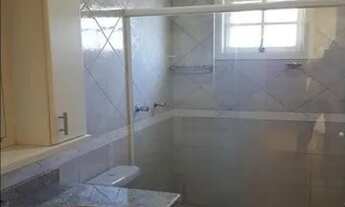 Imagem 9: Maravilhosa casa isolada no Condomínio Parque Paulistano, amplo terreno com jardim na fren