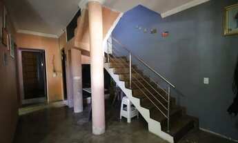 Imagem 4: QR 212 - VENDA CASA SENDO SOBRADO ESCRITURADO - TERRENO COM 150m²