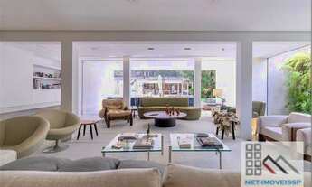 Imagem 5: Casa de Altíssimo Padrão 5 Dormitórios (700m²), 5 Suítes, Varanda, 4 Vagas. Próximo do Sho