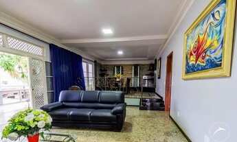 Imagem 3: Linda casa no Setor de Mansões de Taguatinga de 5 quartos c/suíte e garagem para 6 carros