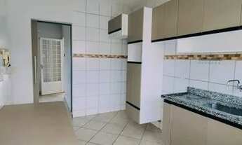 Imagem 7: Sobrado para aluguel possui 200 metros quadrados com 3 quartos em Recanto dos Pássaros - C