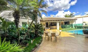 Imagem 3: Térrea para venda possui 680 metros quadrados com 5 quartos em Santa Mônica - Uberlândia