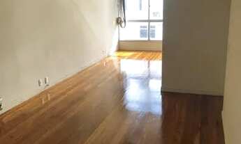 Imagem 3: Apartamento de 3 quartos na Praia de Icaraí, com vaga de garagem