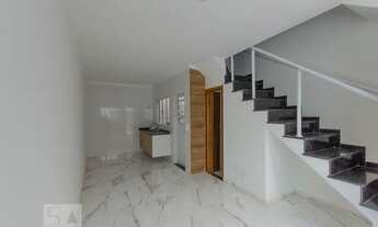 Imagem 2: Casa para Aluguel - Vila Guilhermina, 2 Quartos, 60 m2