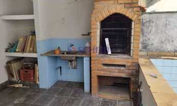 Imagem 3: Casa Assobradada com Piscina e Churrasqueira