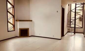 Imagem 7: Sobrado para aluguel possui 110 metros quadrados com 3 quartos em Rio Tavares - Florianópo