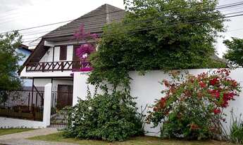 Imagem 2: 524 m² com 7 dormitórios sendo 2 suítes em terreno de 980 m² no melhor local do Jardim das