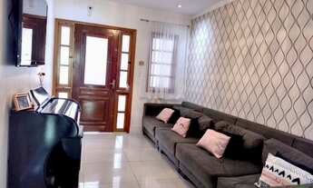 Imagem: Casa de condomínio com 4 quartos e uma