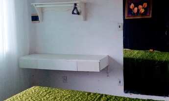 Imagem 5: Incluso água e luz) Alugo Kitnet semimobiliada